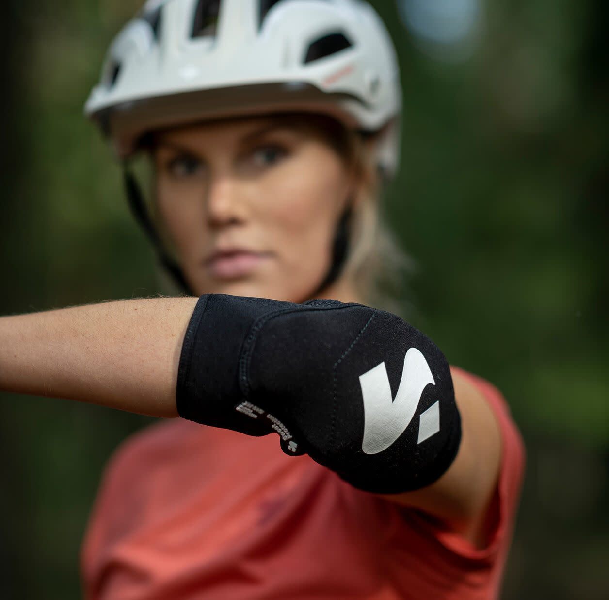 Sweet Protection Acc. Protège coude Elbows Guards Light